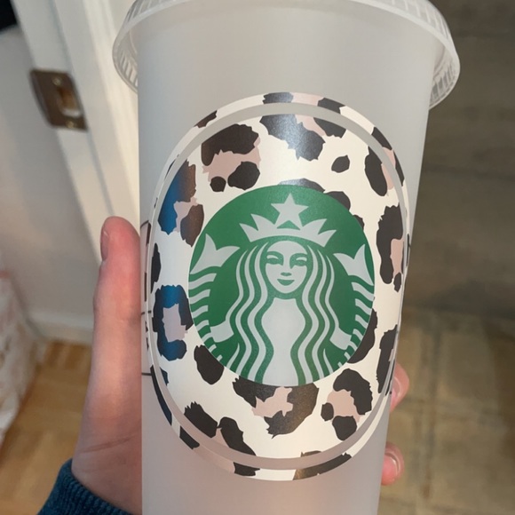 Reusable leopard Starbucks cup - Picture 1 of 1